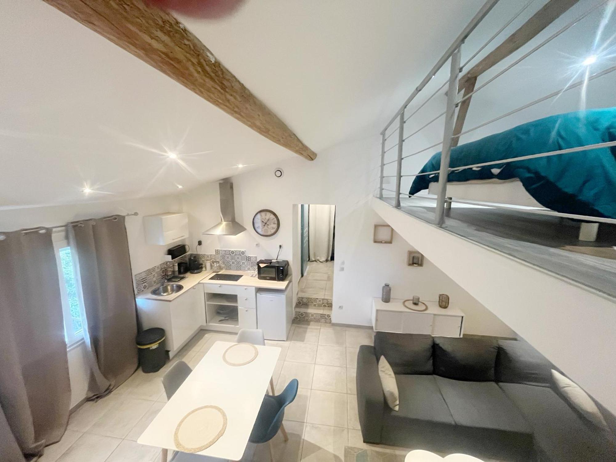 A Deux Pas Des Peniches Apartment Castelsarrasin Luaran gambar